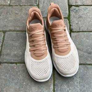 apl techloom sneakers